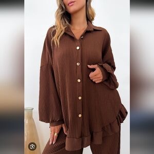 GREEN‎ Set Pleated Button-Up Blouse + Pants Made In Italy